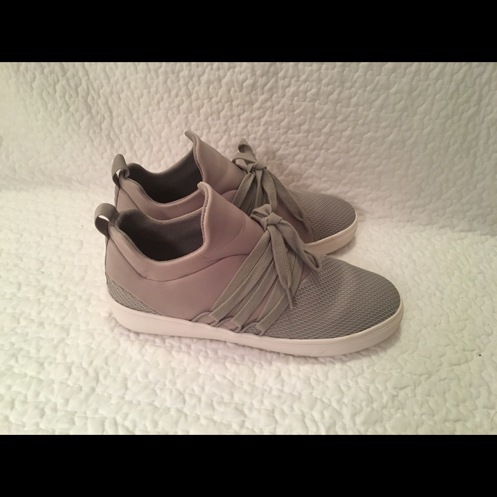 Steve Madden Lancer